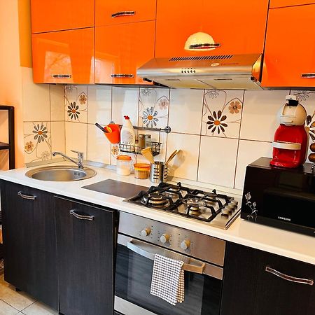 Euro Apartment Boekarest Buitenkant foto