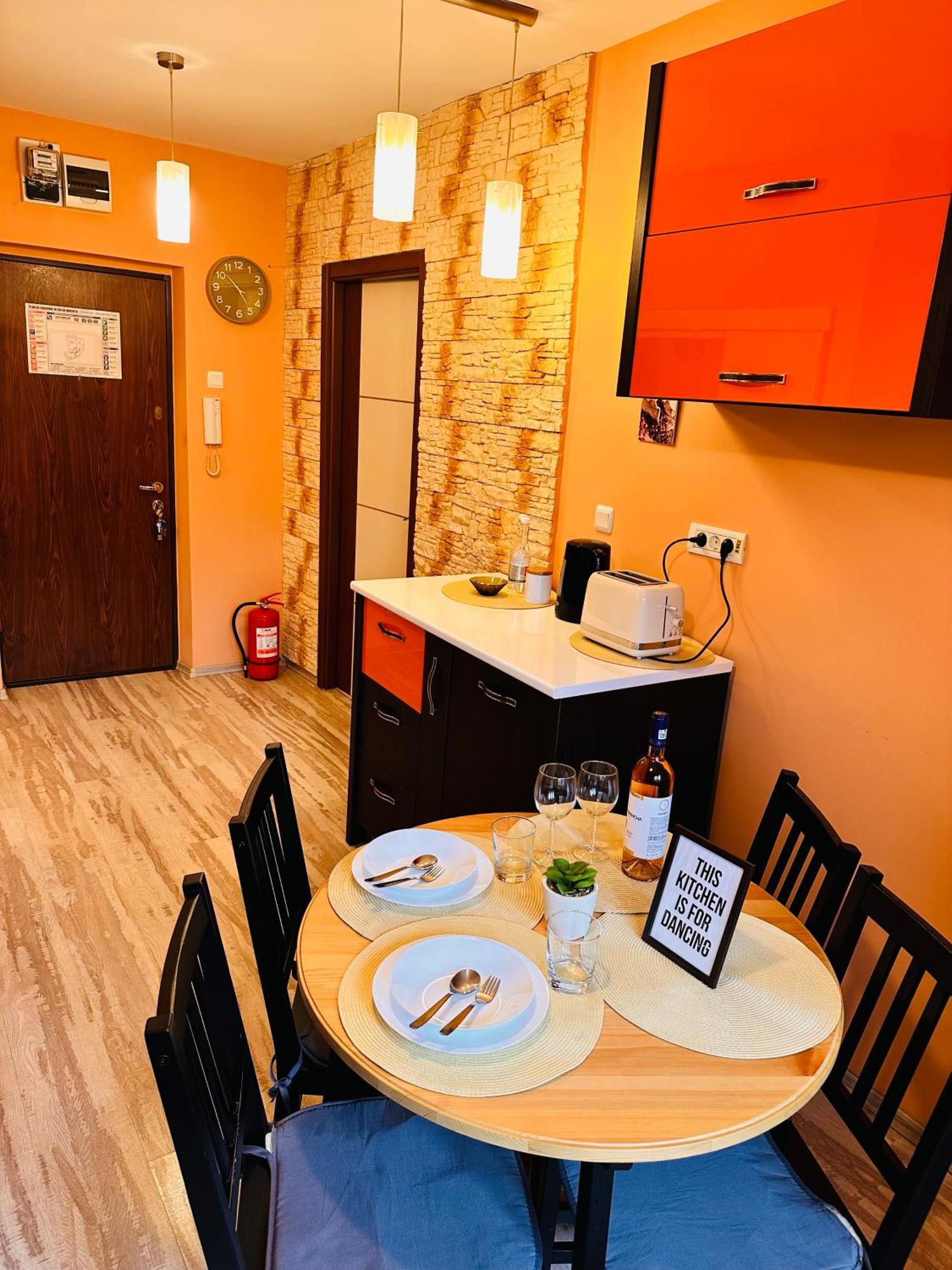 Euro Apartment Boekarest Buitenkant foto