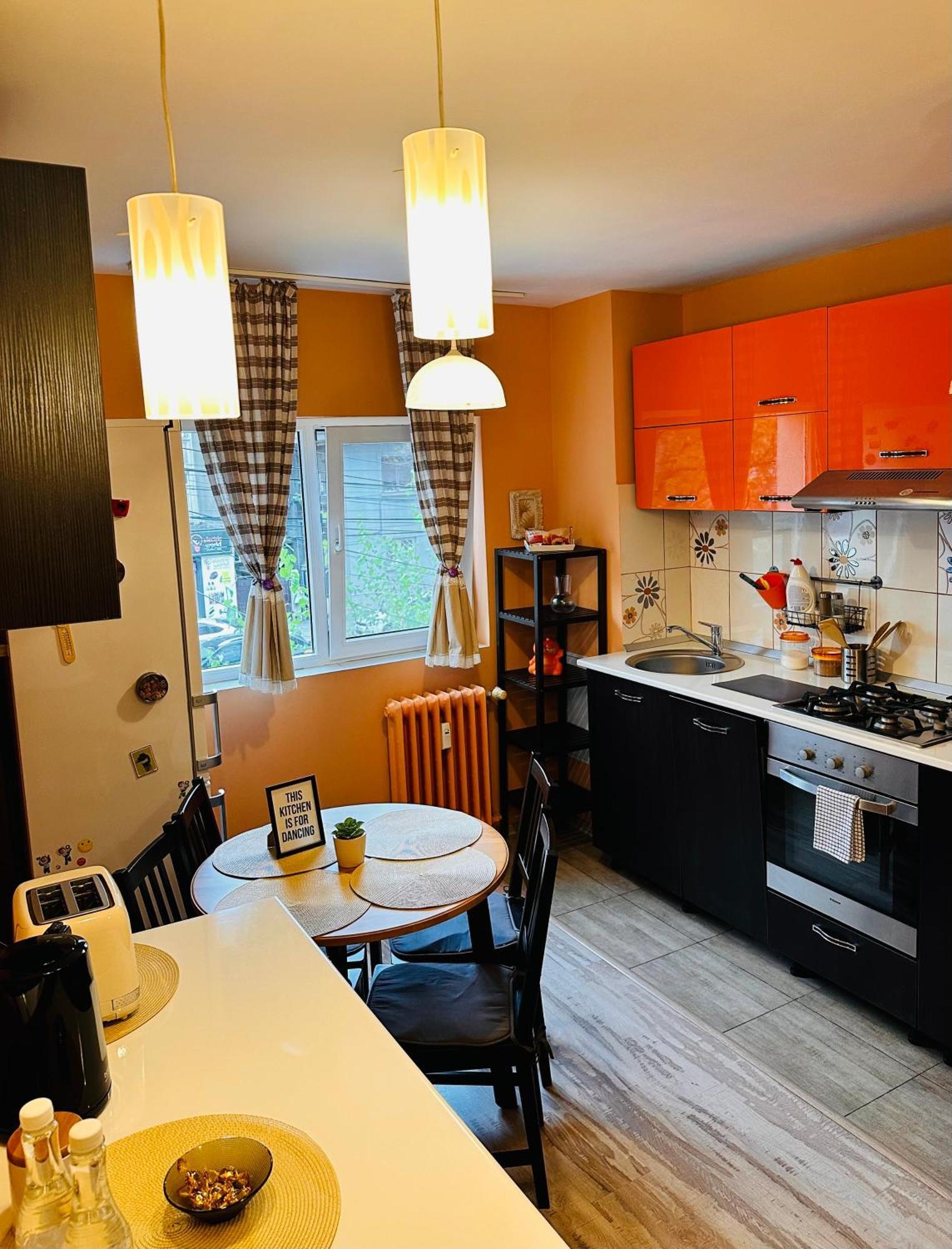 Euro Apartment Boekarest Buitenkant foto